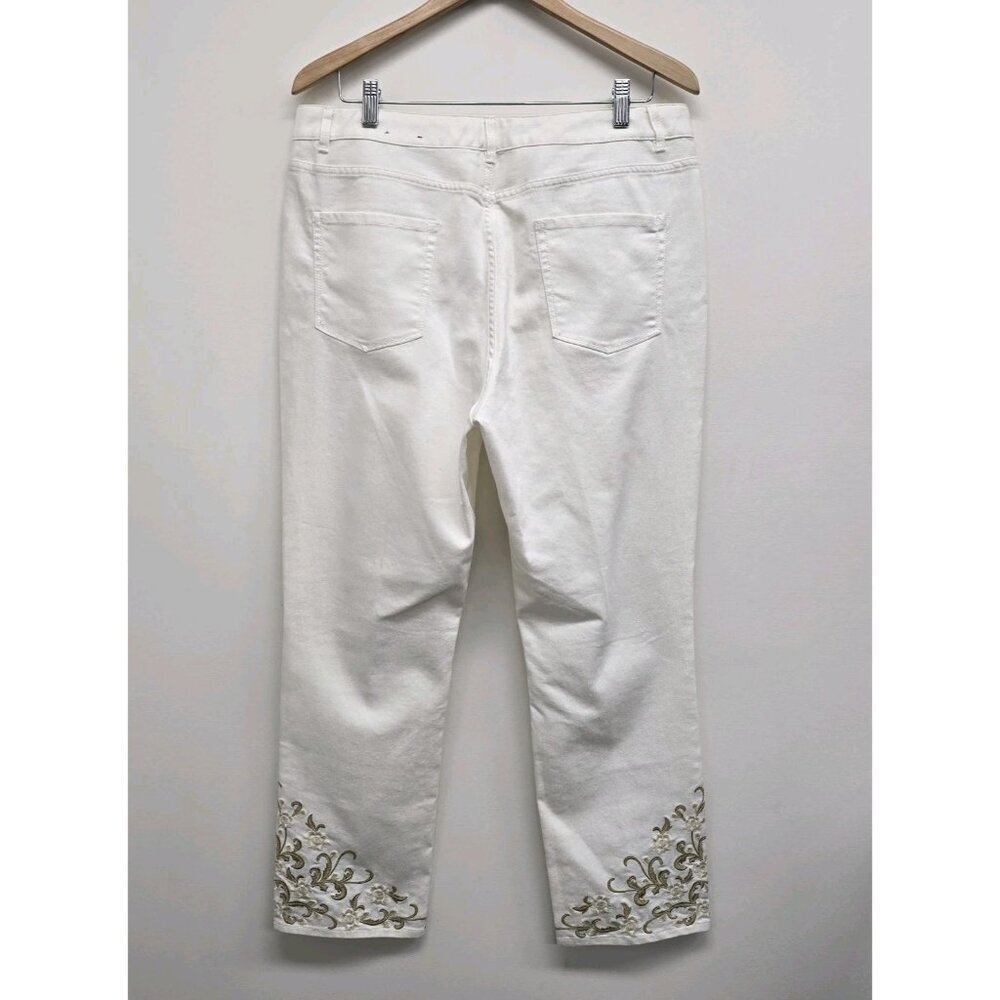 Coldwater Creek Classic Fit Embroidered Jeans Sz 14 Straight Fit Stretch Comfort - Picture 2 of 10